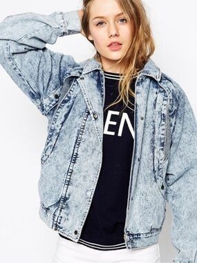 Rare Vintage Bellfield Heavy Acid Wash Denim Jacket - Paneled 1980s Style